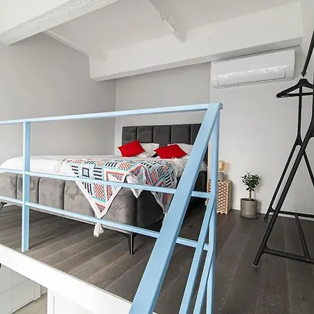 Brand-new & Stylish Loft In Hip District - Uptown דירה