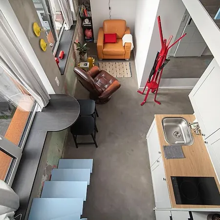Brand-new & Stylish Loft In Hip District - Uptown *